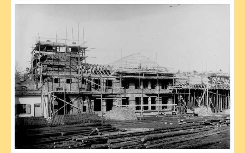 Die Flugwerft im Rohbau, 1918