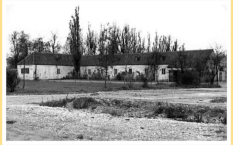 Gebude am Flugplatz Schleiheim