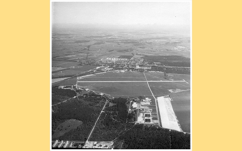 Oberschleiheim, Flugplatz, Nordrand vom Hasenbergl